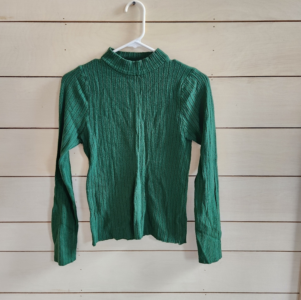 Green mock neck sweater